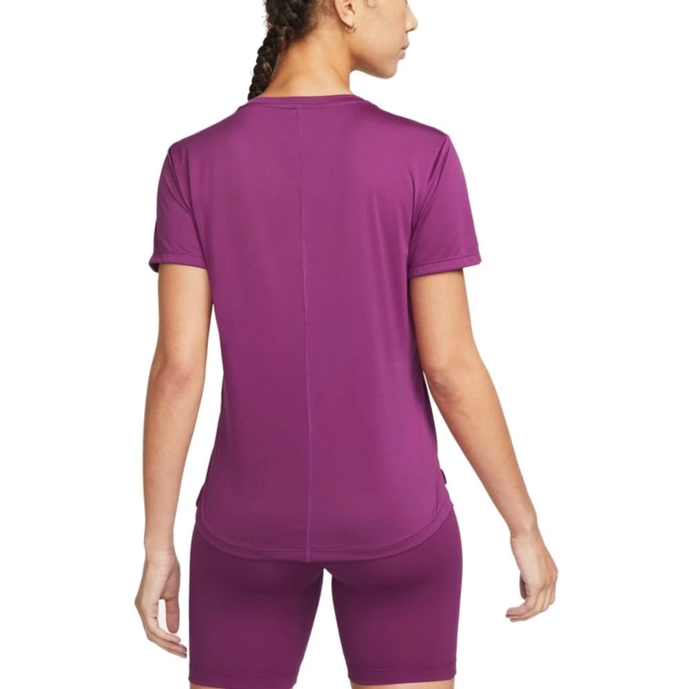 Nike Dri-FIT One T-Shirt Damen Lila 4 Nike Dri-FIT One T-Shirt Damen Lila – Bild 2