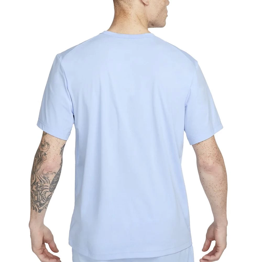 Nike Hyverse Vielseitiges Nike Dri-FIT UV Kurzarm-Oberteil Herren Cobalt Bliss Schwarz 4 Nike Hyverse Vielseitiges Nike Dri-FIT UV Kurzarm-Oberteil Herren Cobalt Bliss Schwarz – Bild 2